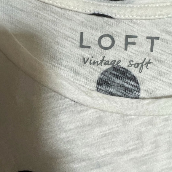 LOFT Vintage Soft tee SZ M - Picture 2 of 5